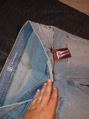 No Boundaries Light Wash Women’s Jeans